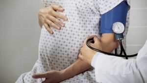 خطرات فشار خون در بارداری
