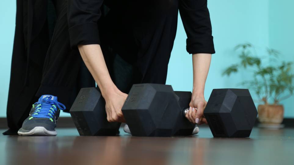 خطرات هل دادن وسایل سنگین در بارداری